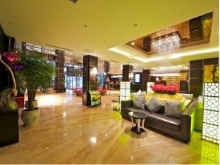 Summer Cambridge Hotel Guiyang  Exterior photo